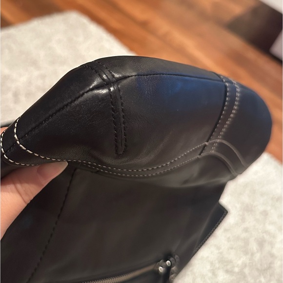 Coach - Black Leather Crossbody Bag - Picture 7 of 15